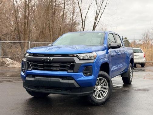 2024 Chevrolet Colorado LT