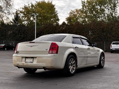 2009 Chrysler 300C Hemi