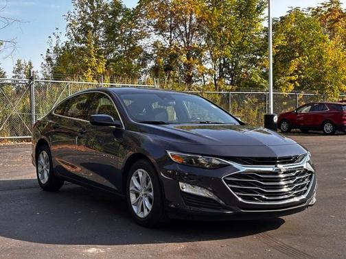 2025 Chevrolet Malibu LT