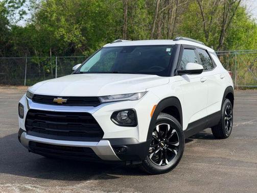 Summit White 2021 Chevrolet Trailblazer LT