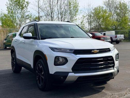 Summit White 2021 Chevrolet Trailblazer LT