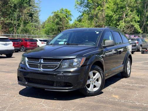 Brilliant Black Crystal Pearlcoat 2011 Dodge Journey Express