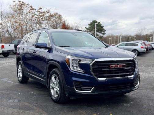2023 GMC Terrain SLE