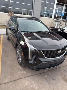 Stellar Black Metallic 2019 Cadillac XT4 Sport
