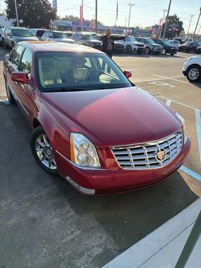 2011 Cadillac DTS Luxury