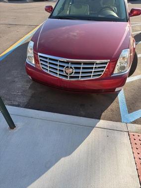 2011 Cadillac DTS Luxury