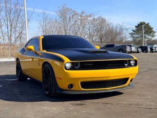 2017 Dodge Challenger R/T 392