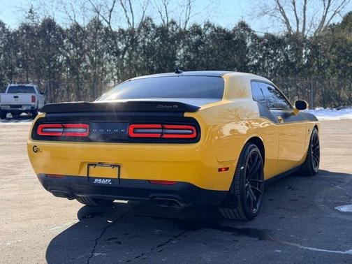 2017 Dodge Challenger R/T 392