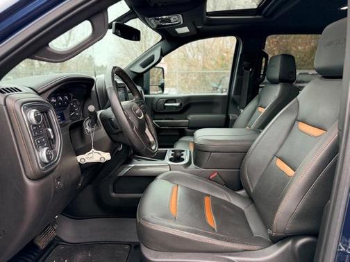 2023 GMC Sierra 2500 AT4