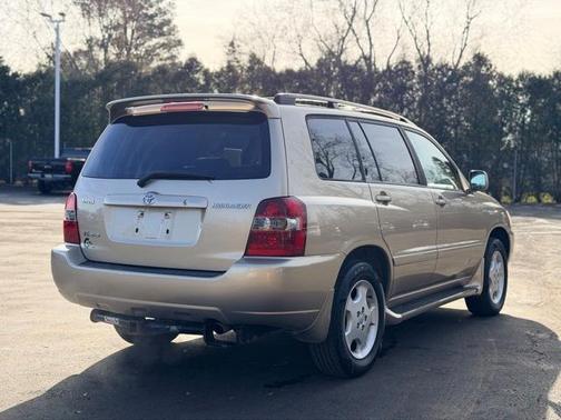 2005 Toyota Highlander Limited