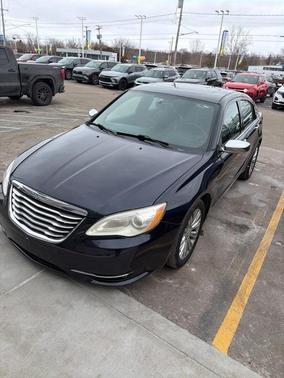 2012 Chrysler 200 Limited