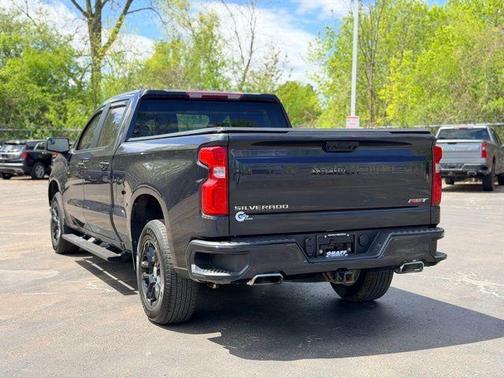 Dark Ash Metallic 2022 Chevrolet Silverado 1500 RST