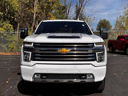 2022 Chevrolet Silverado 2500 High Country
