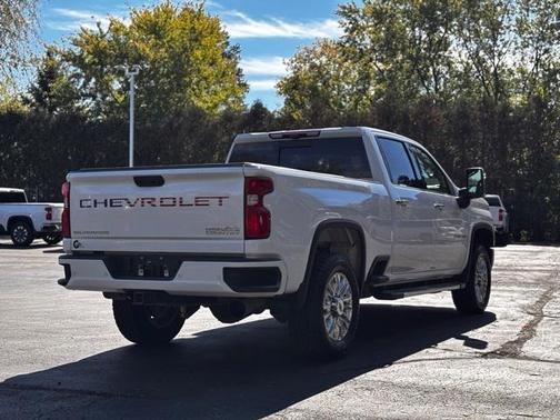 2022 Chevrolet Silverado 2500 High Country