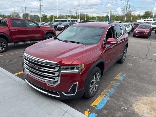 2023 GMC Acadia SLE