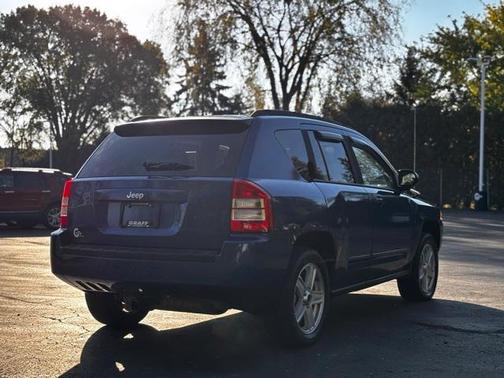 2010 Jeep Compass Sport