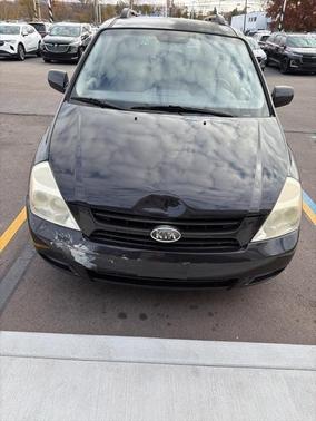 2009 Kia Sedona LX