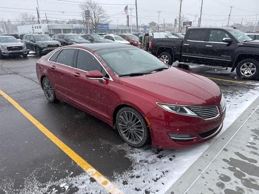 2016 Lincoln MKZ Base