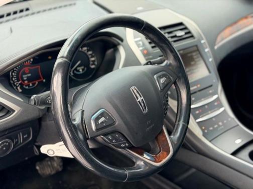 2016 Lincoln MKZ Base