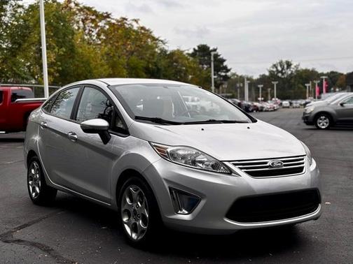 2012 Ford Fiesta SEL