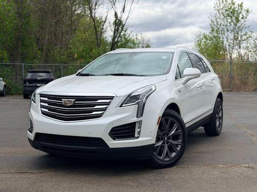 Crystal White Tri-Coat 2019 Cadillac XT5 Premium Luxury