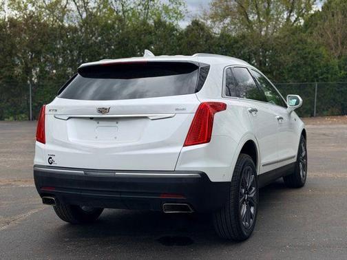 Crystal White Tri-Coat 2019 Cadillac XT5 Premium Luxury