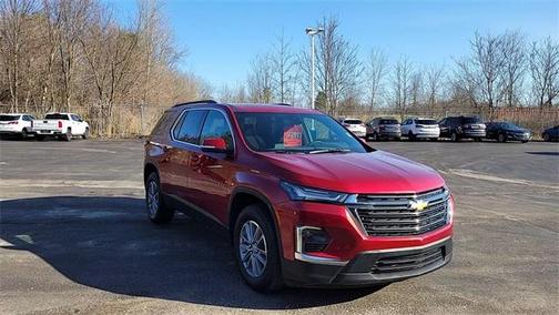 2023 Chevrolet Traverse LT Cloth