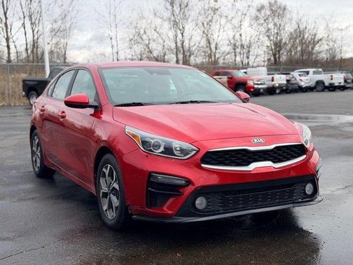 Currant Red 2019 Kia Forte LXS