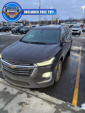 Black Cherry Metallic 2023 Chevrolet Traverse LT Leather