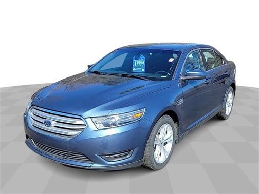 2018 Ford Taurus SEL
