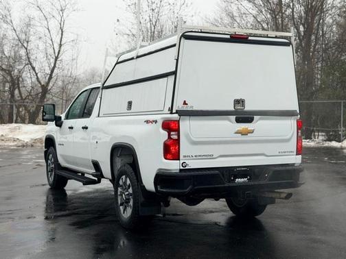 2025 Chevrolet Silverado 2500 Custom