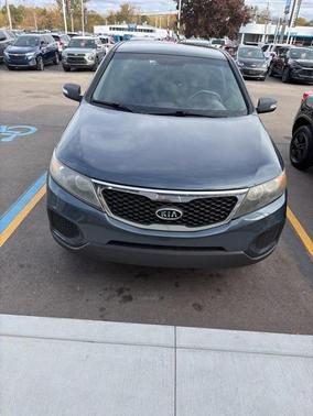 2011 Kia Sorento LX