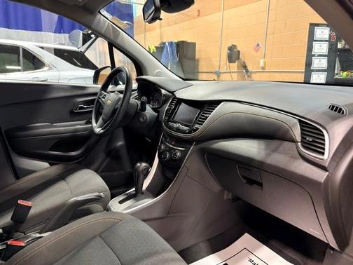 2021 Chevrolet Trax LS