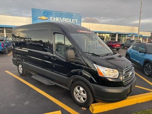 2017 Ford Transit-350 XLT