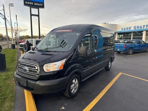 2017 Ford Transit-350 XLT