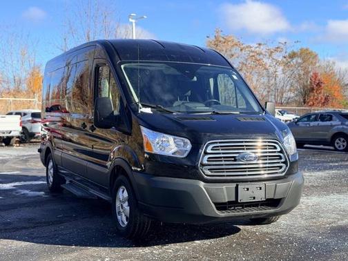 2017 Ford Transit-350 XLT