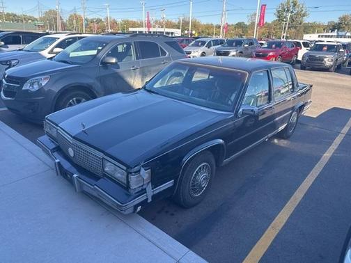 1987 Cadillac DeVille Sedan