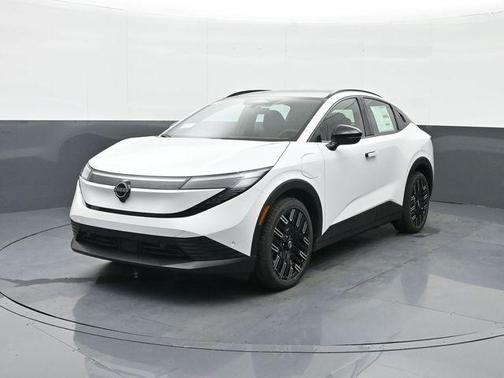 2026 Nissan Leaf PLATINUM+