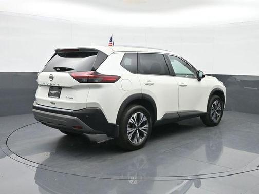 2022 Nissan Rogue SV