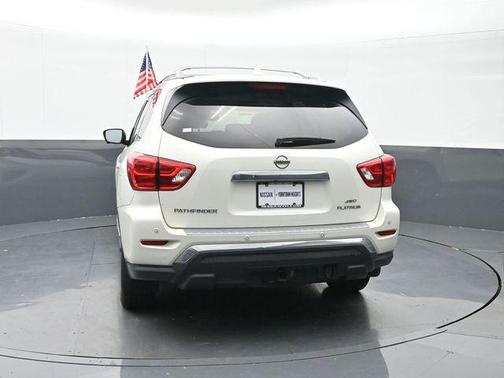 2019 Nissan Pathfinder Platinum