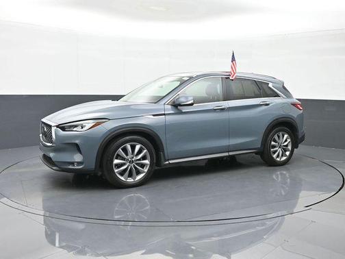 2022 INFINITI QX50 LUXE AWD