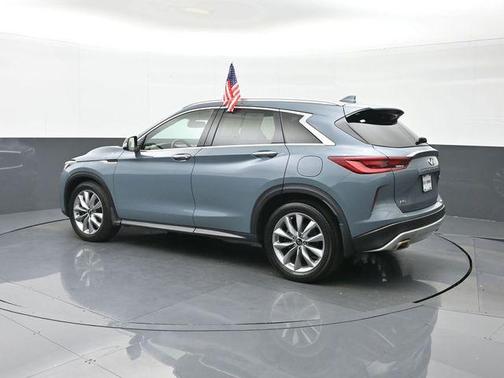 2022 INFINITI QX50 LUXE AWD