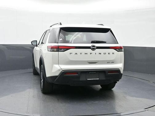 2024 Nissan Pathfinder SV 4WD