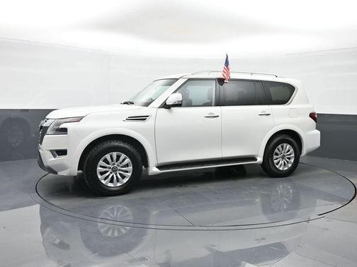 2024 Nissan Armada SV 4WD