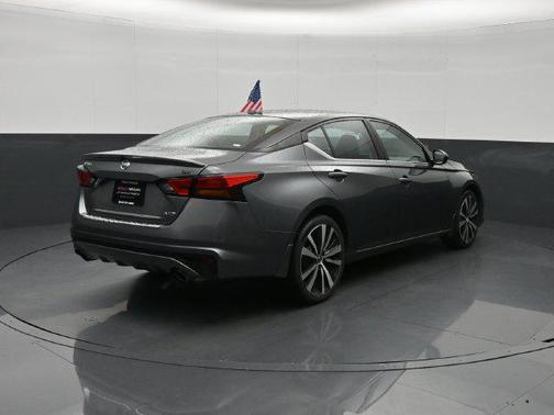 Gun Metallic 2020 Nissan Altima SR Intelligent AWD