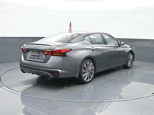 2024 Nissan Altima 2.5 SL