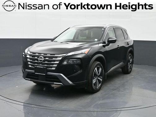 2025 Nissan Rogue SL