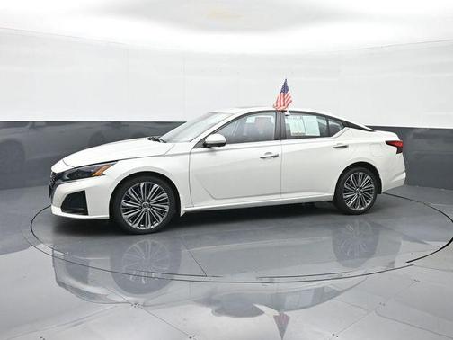 2024 Nissan Altima 2.5 SL