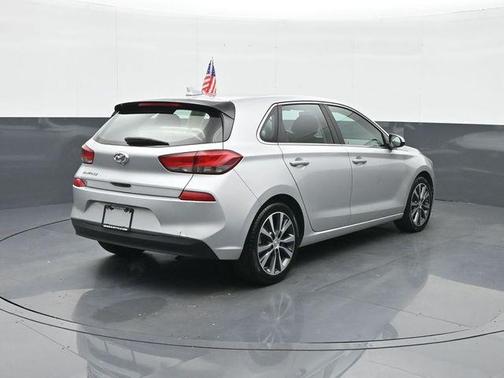 2019 Hyundai Elantra GT Base