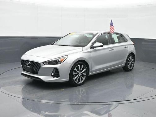 2019 Hyundai Elantra GT Base